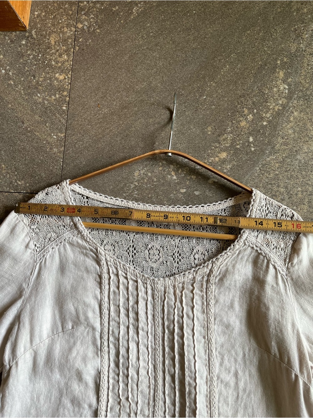 Italian Linen Lina Tomei Crochet Lace-Trim Top in Light Natural Beige - Picture 5 of 9